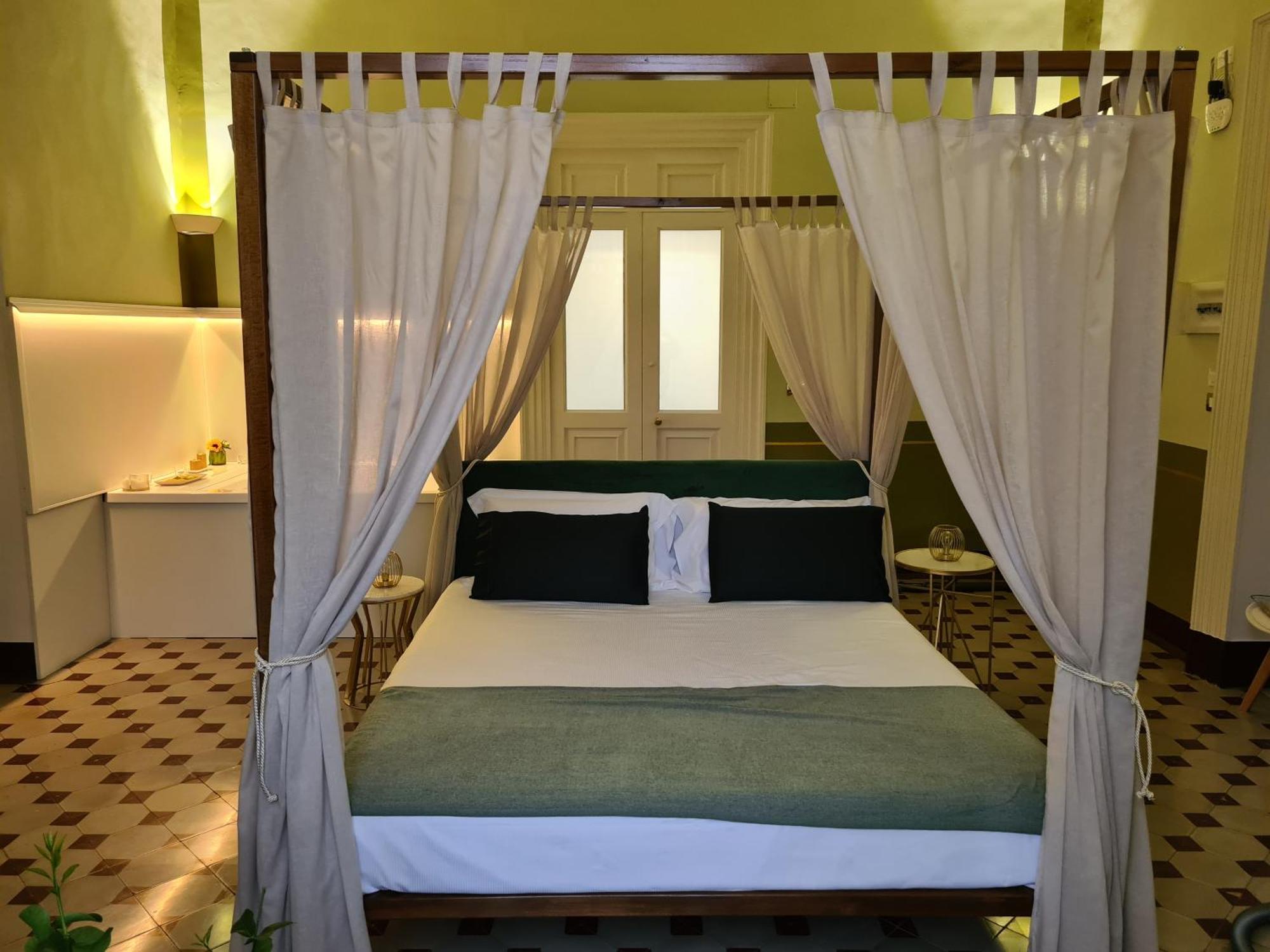 Toscano Palace Luxury Rooms קטאניה מראה חיצוני תמונה