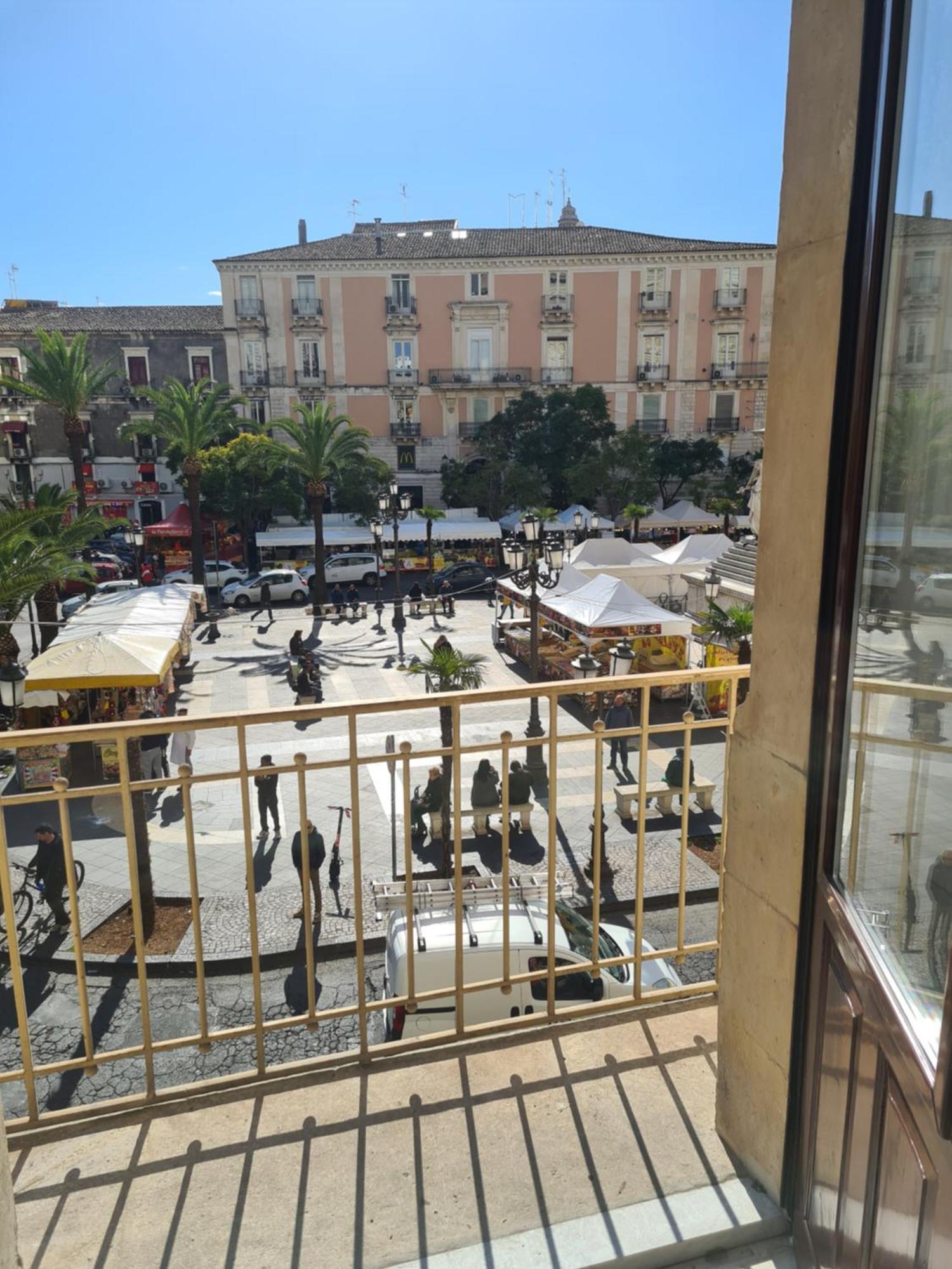 Toscano Palace Luxury Rooms קטאניה מראה חיצוני תמונה